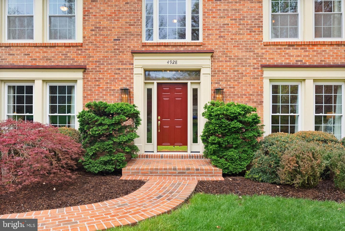 4928 Novak Lane photo 6