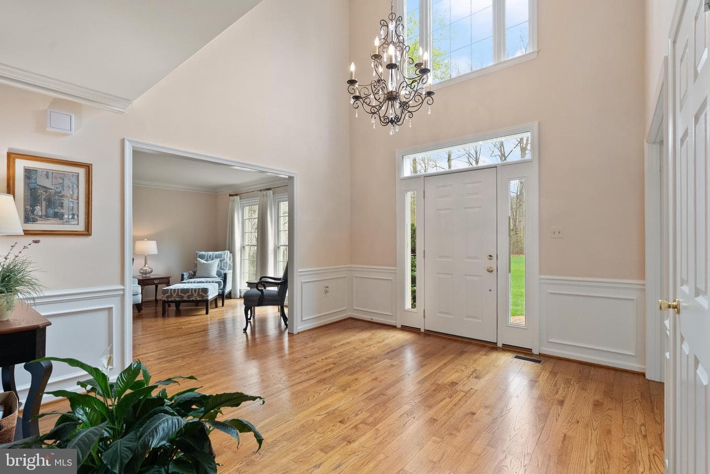4928 Novak Lane photo 8