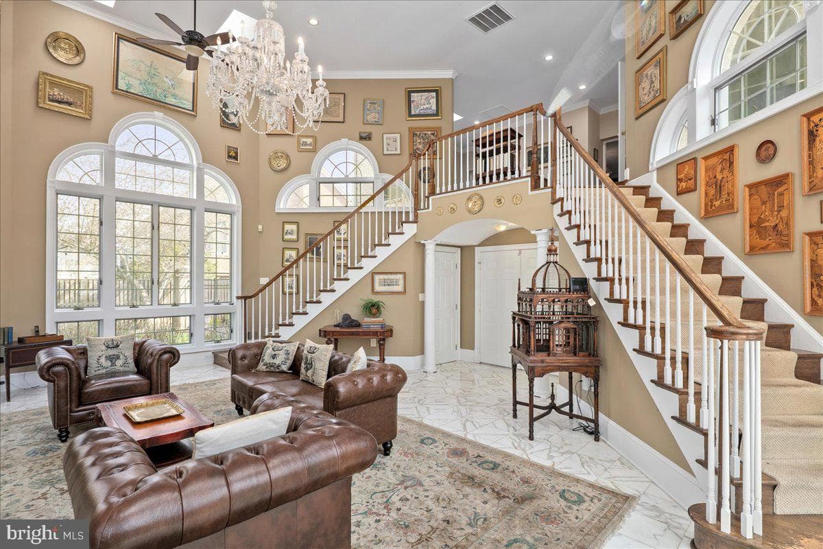 9498 Lynnhall Place photo 24