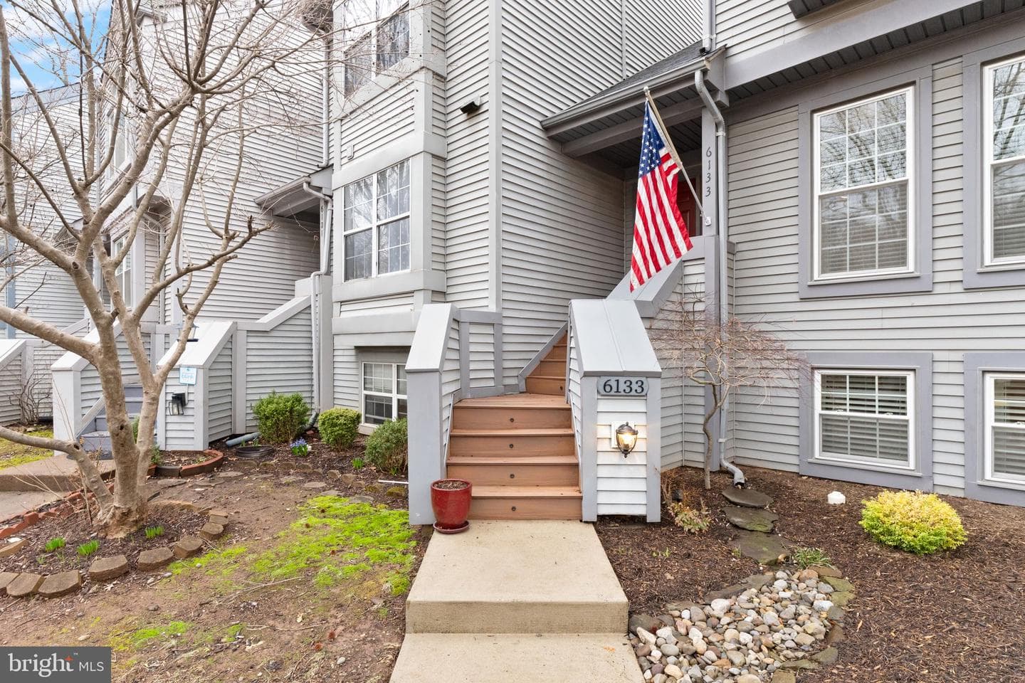 6133 Stonepath Circle photo 3