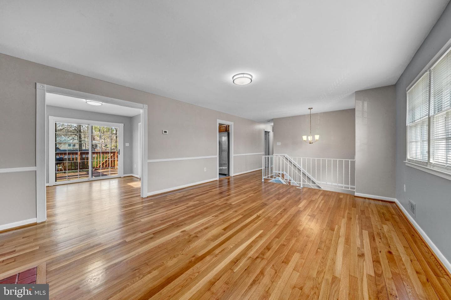 4302 Fielding Street photo 9