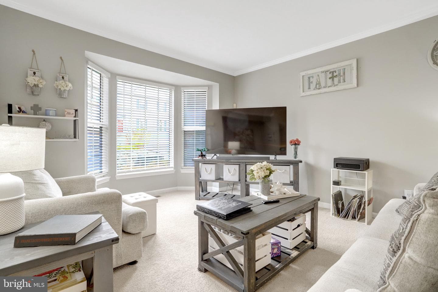 5715 Clapham Road photo 3