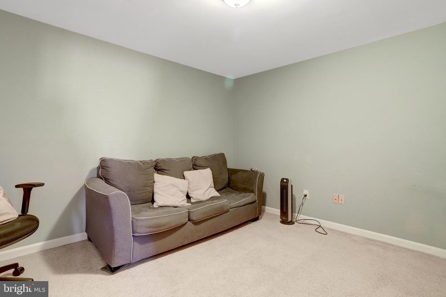 5715 Clapham Road photo 32