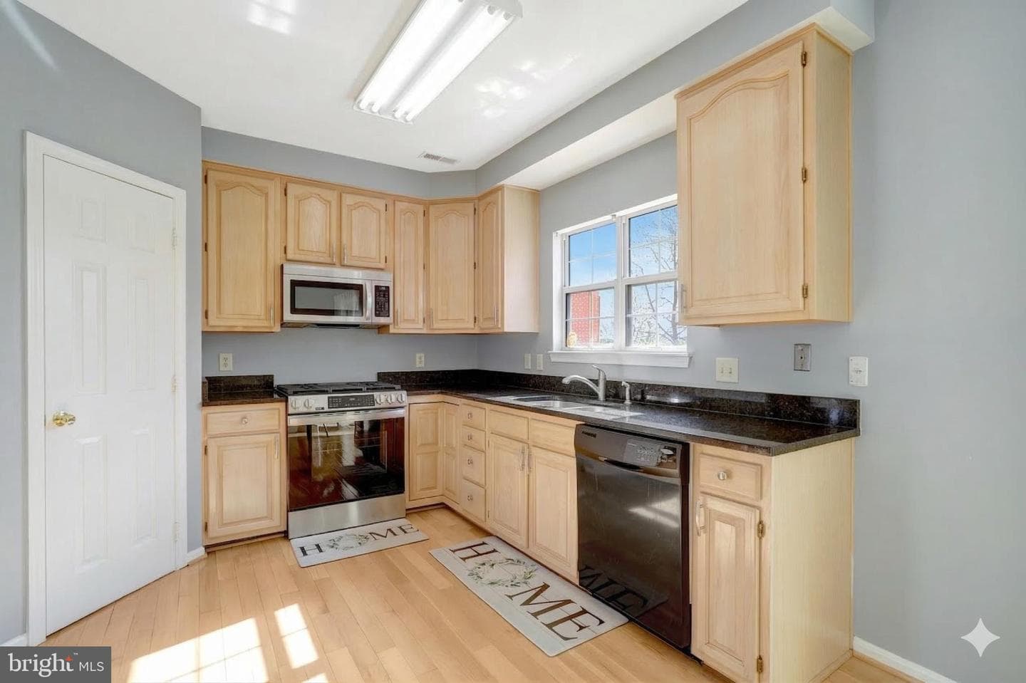 5715 Clapham Road photo 8