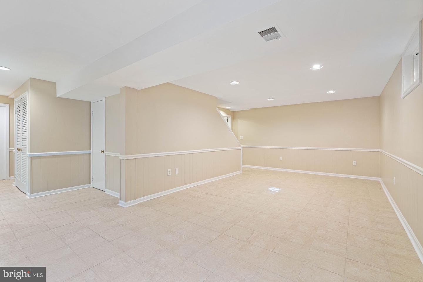 9833 Natick Road photo 40