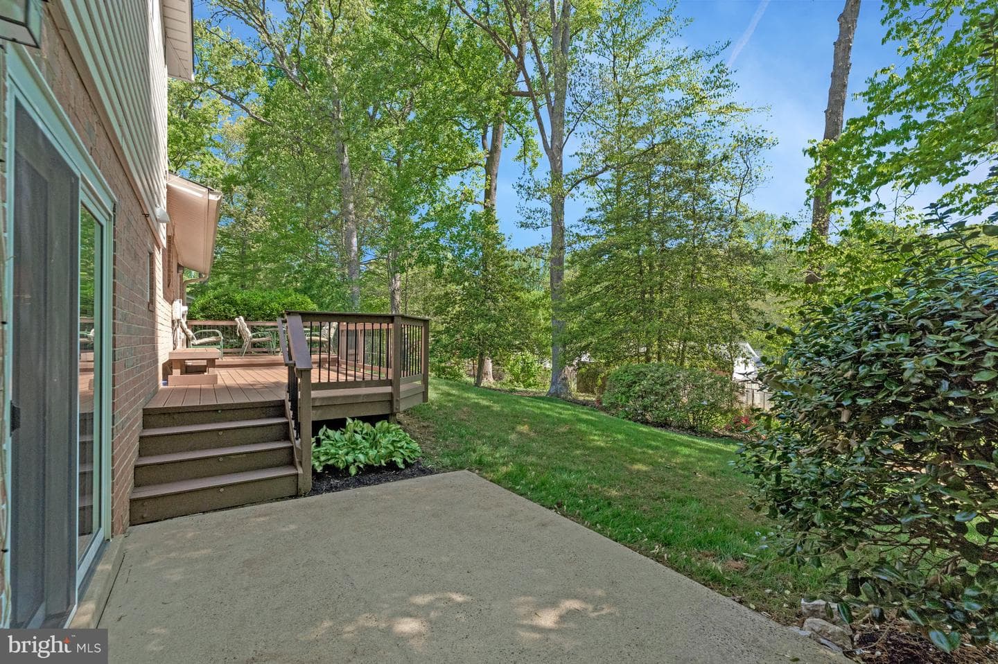 5392 Gainsborough Drive photo 43