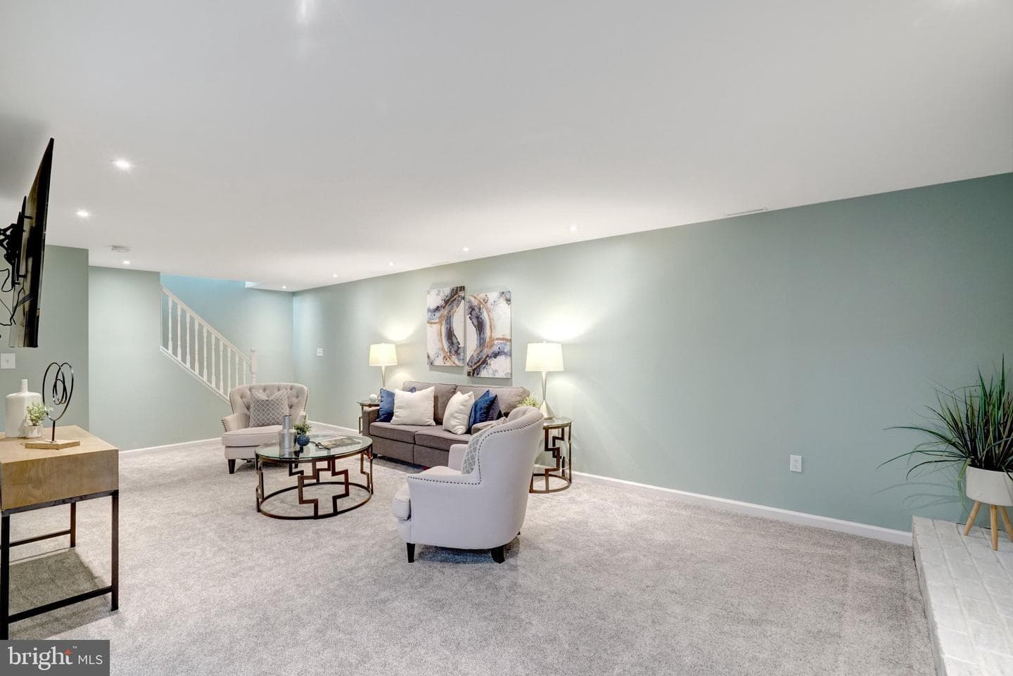 7627 Luton Place photo 44