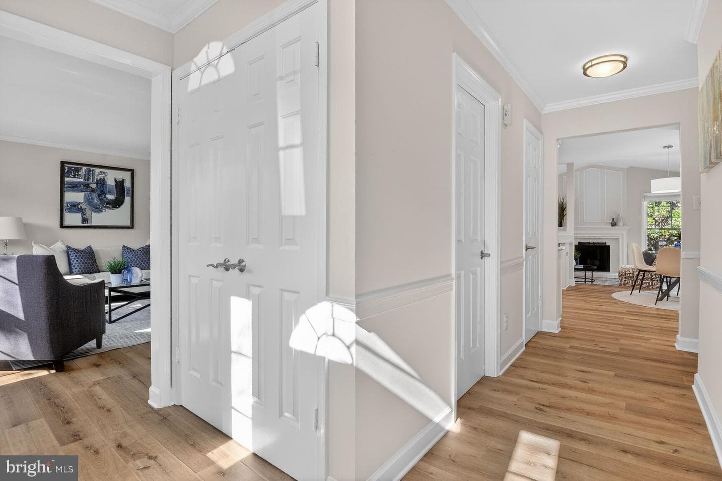 2790 Mansway Drive photo 5