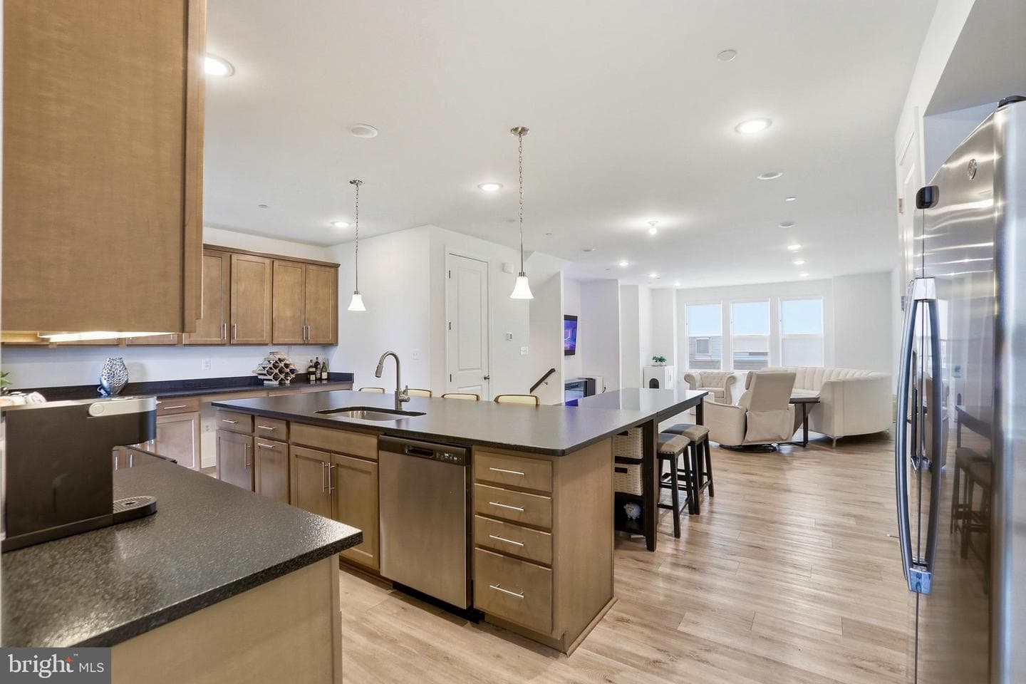 4965 Longmire Way photo 4