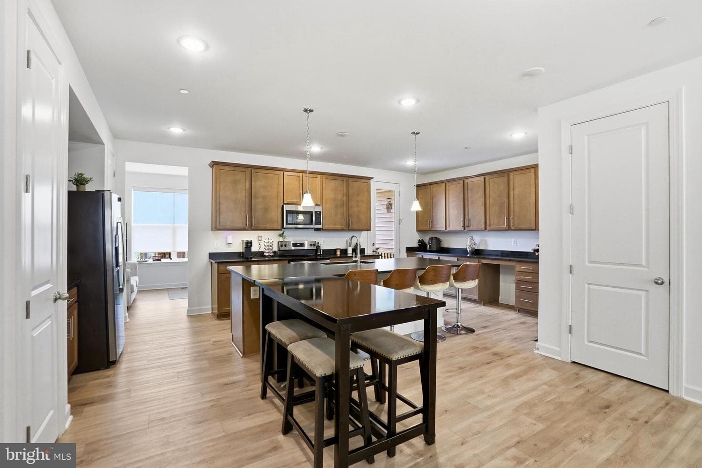 4965 Longmire Way photo 5