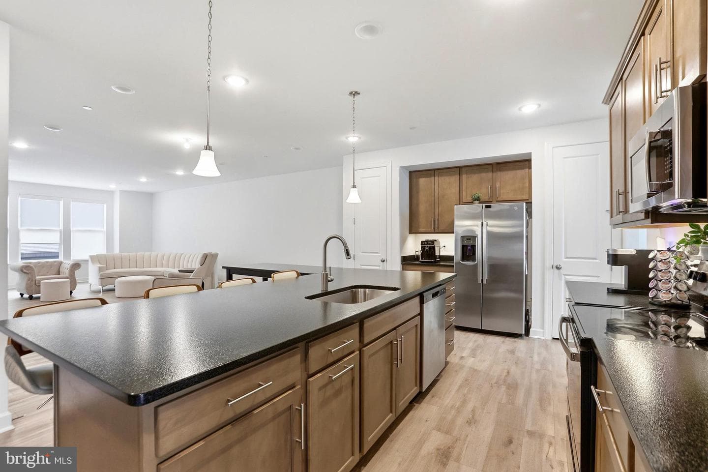 4965 Longmire Way photo 8