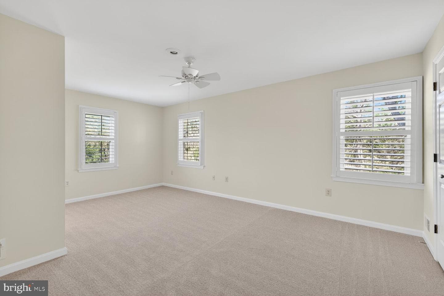 6587 Zoysia Court photo 13