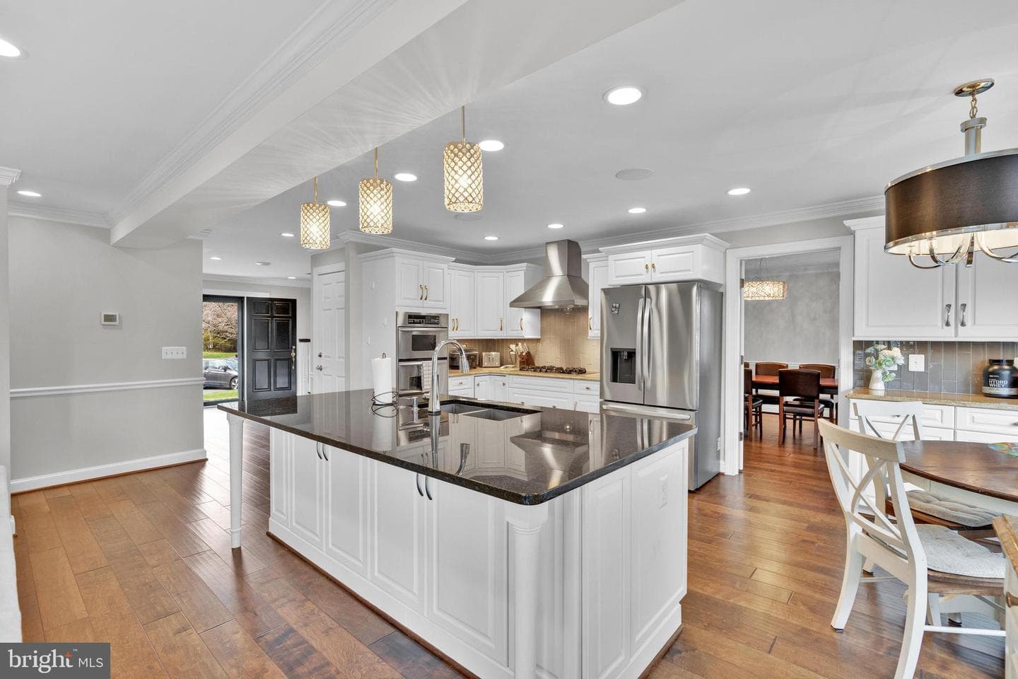 1502 Chain Bridge Court photo 12