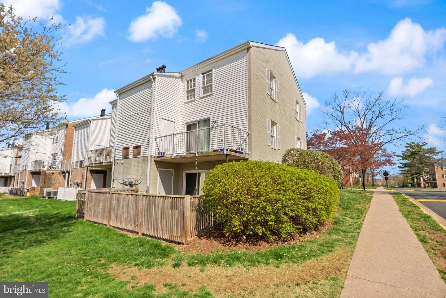 14403 Turin Lane photo 35