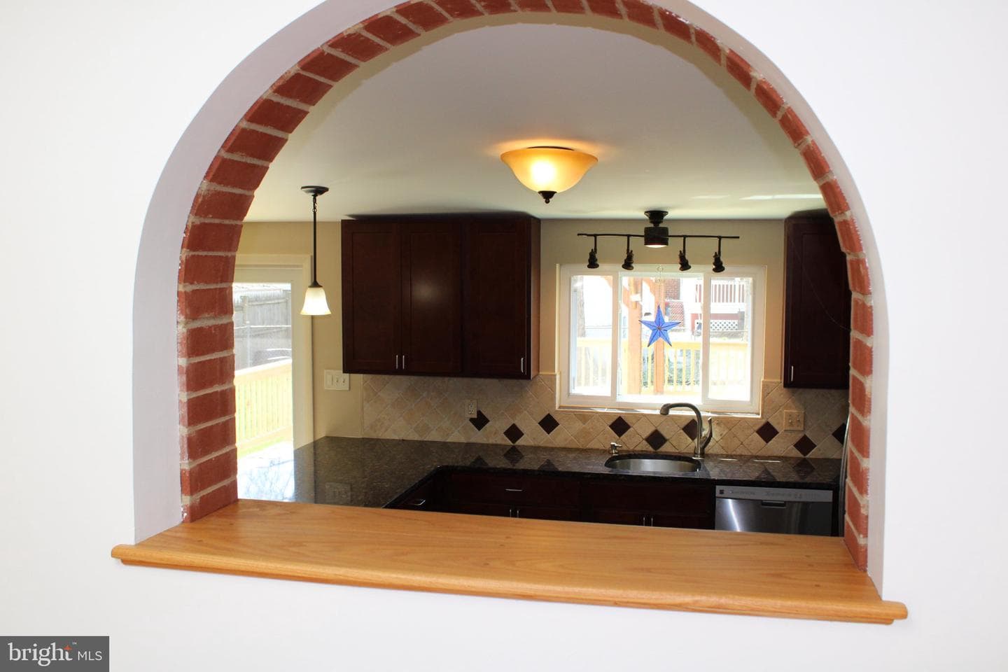 6809 Ruskin Street photo 16