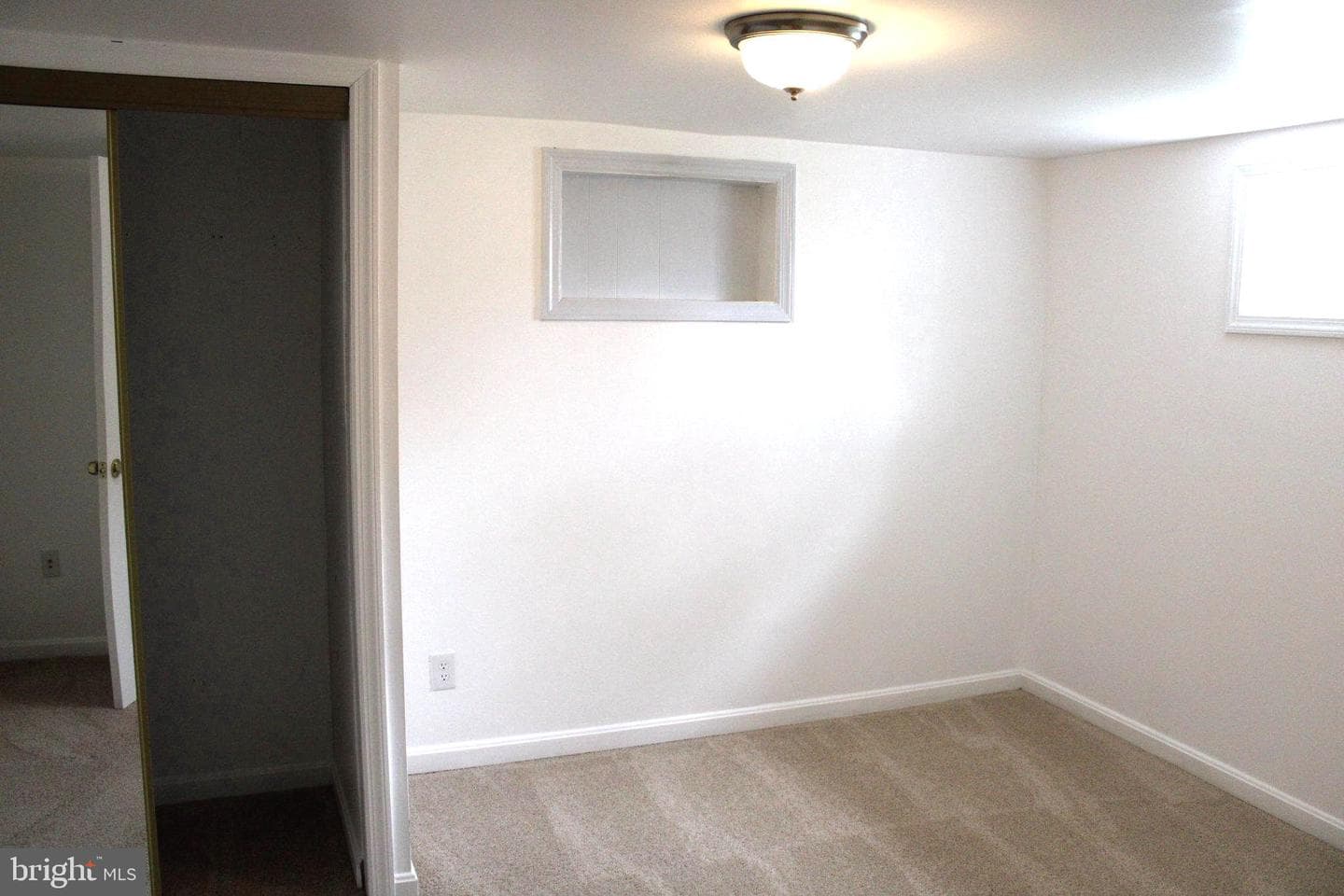 6809 Ruskin Street photo 32