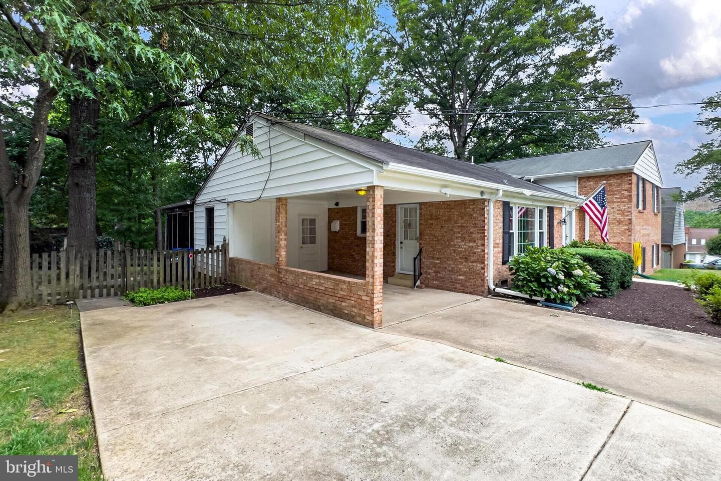 4019 Robertson Boulevard photo 4