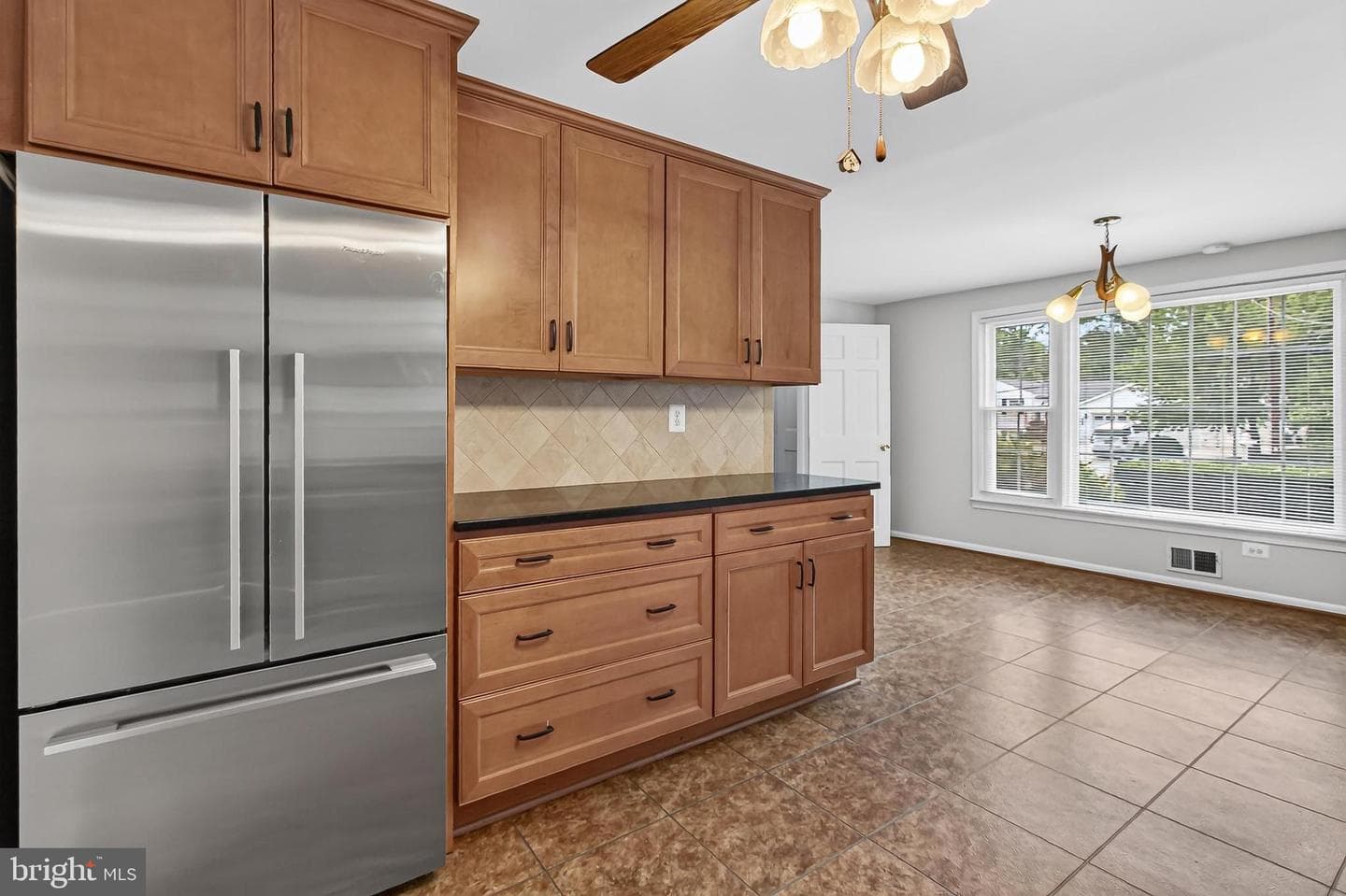 4019 Robertson Boulevard photo 6