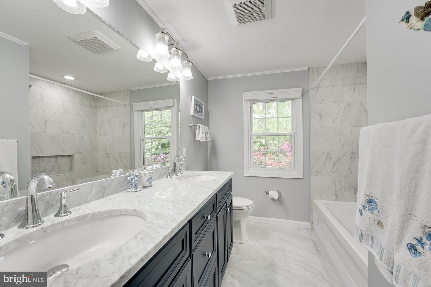 10727 Shingle Oak Court photo 11