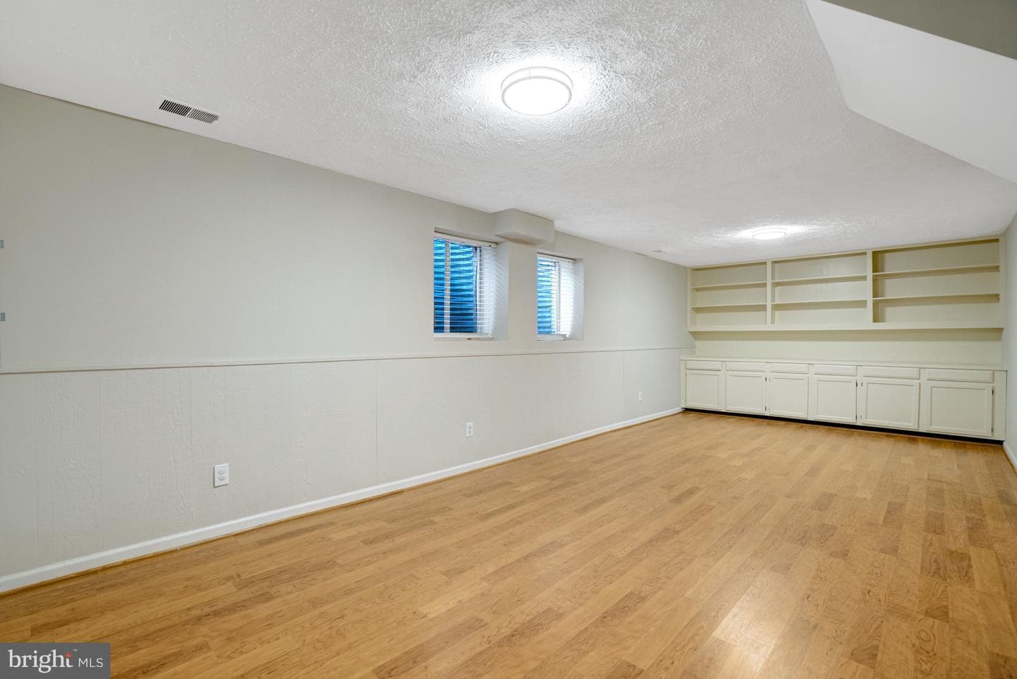 8523 Lakinhurst Lane photo 53