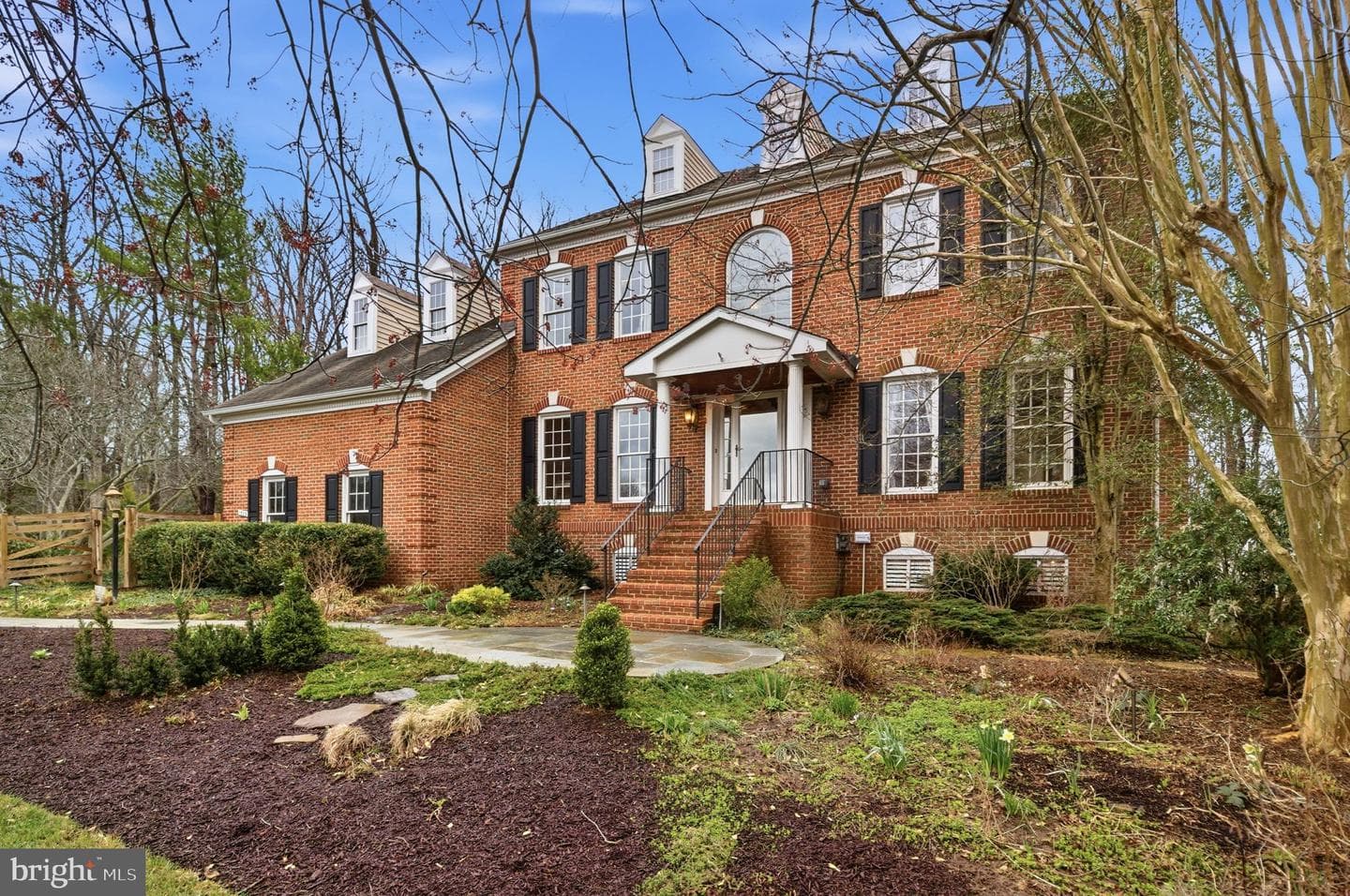 1803 Brookstone Court photo 2