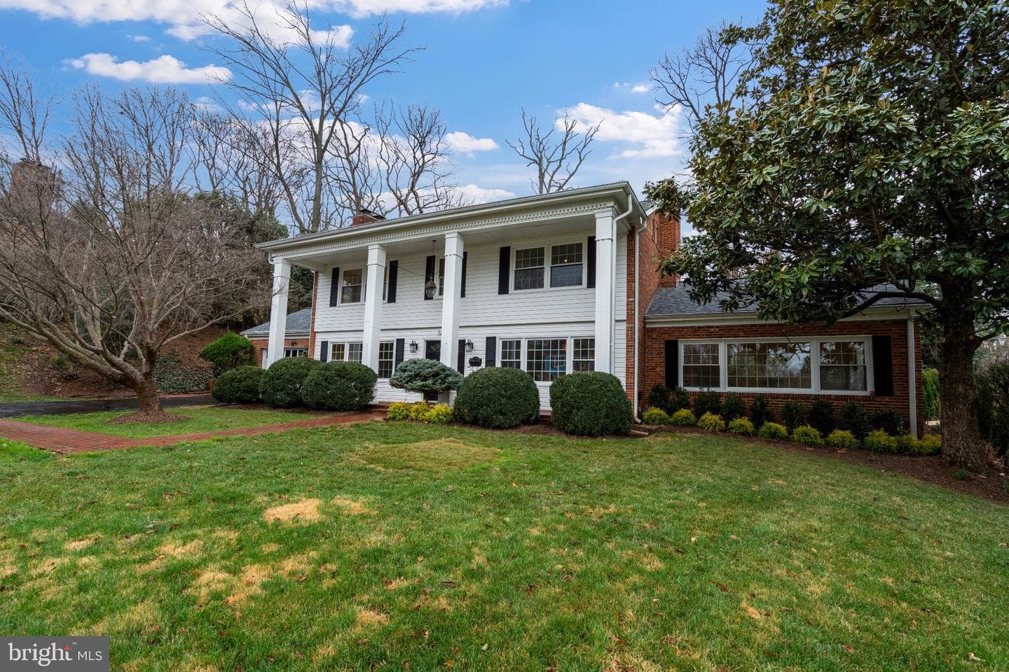 7204 Regent Drive photo 2
