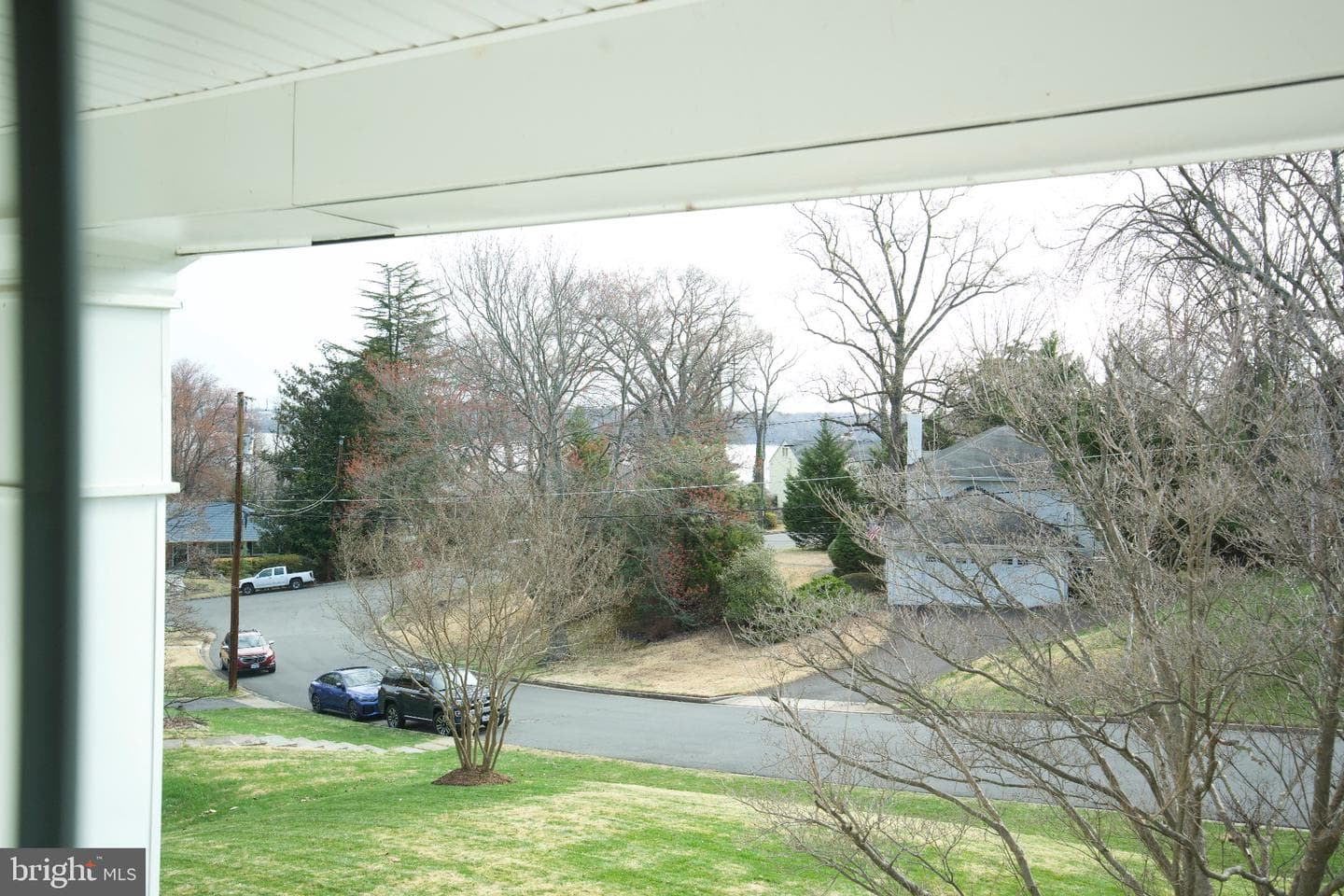 7204 Regent Drive photo 23
