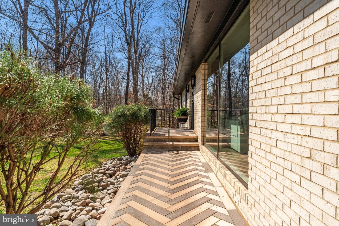 7427 Maple Branch Road photo 6