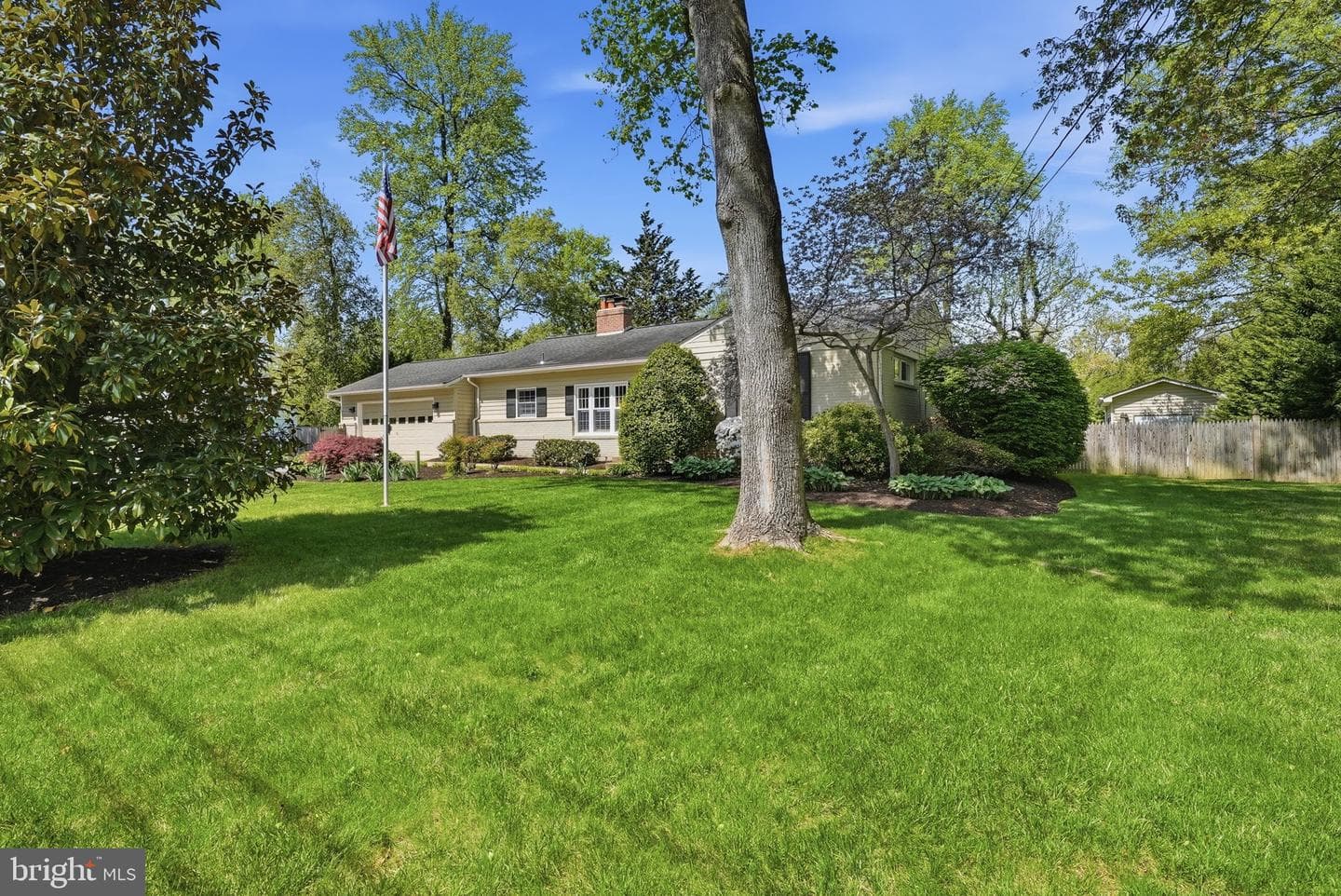9220 Forest Haven Drive photo 3