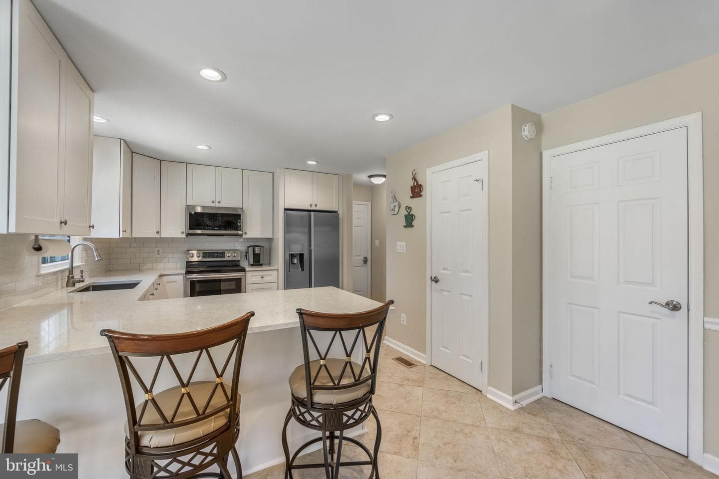 8504 Silverdale Road photo 14