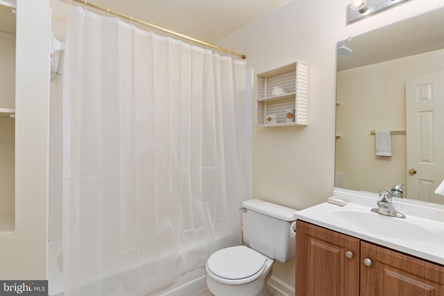 4015 Cool Brooke Way photo 45