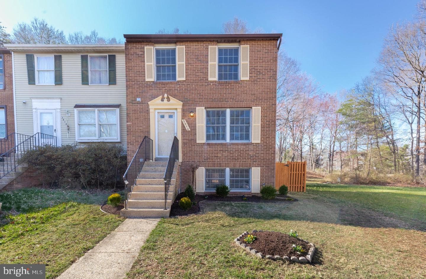 5814 Rock Forest Court photo 2