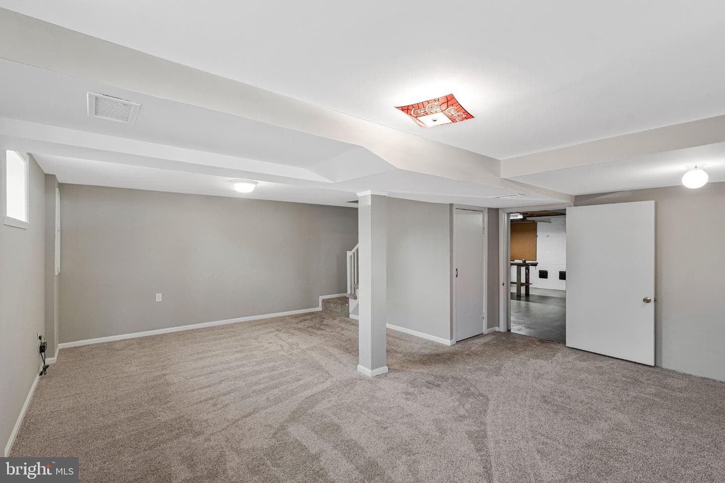 8806 Cromwell Drive photo 28