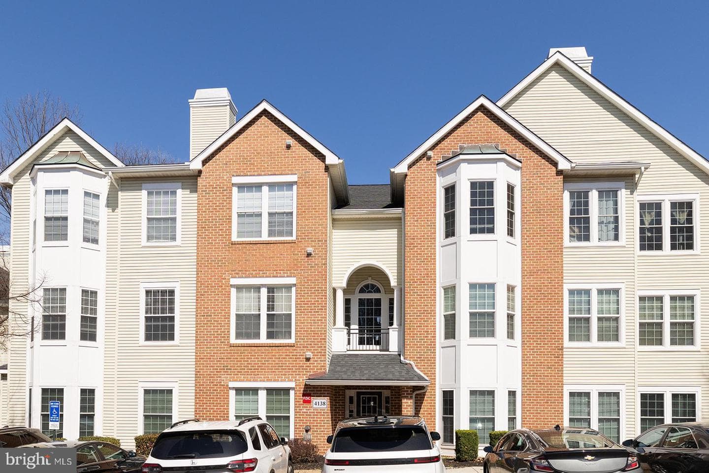 4138 Fountainside Lane #201 photo 2