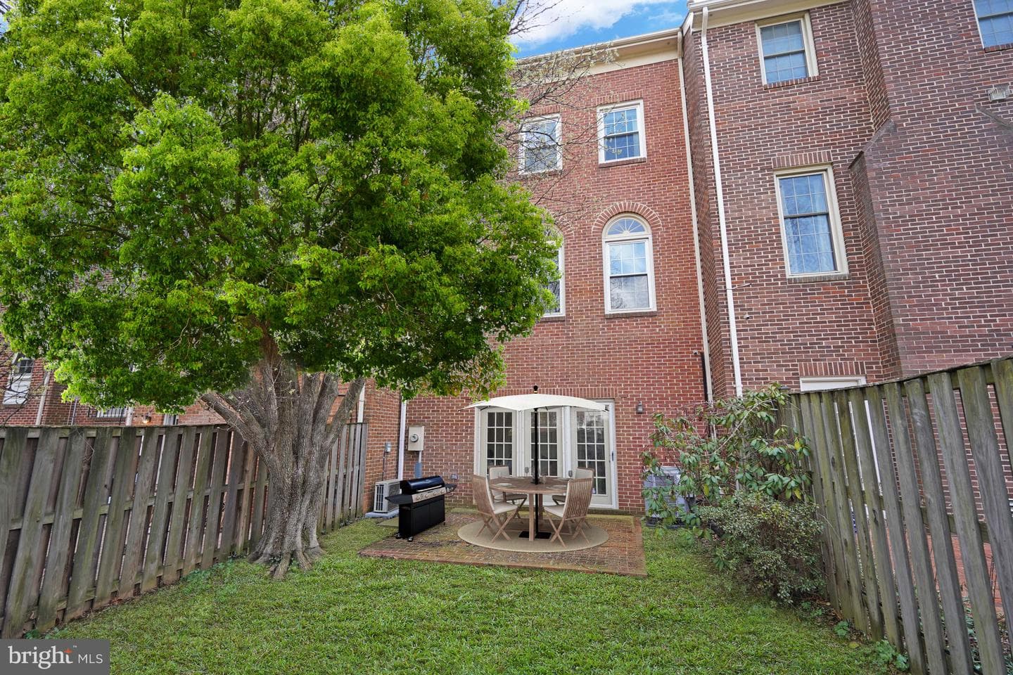 5934 Munson Court photo 33