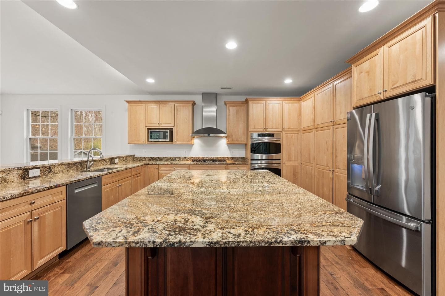 7009 Quander Road photo 4