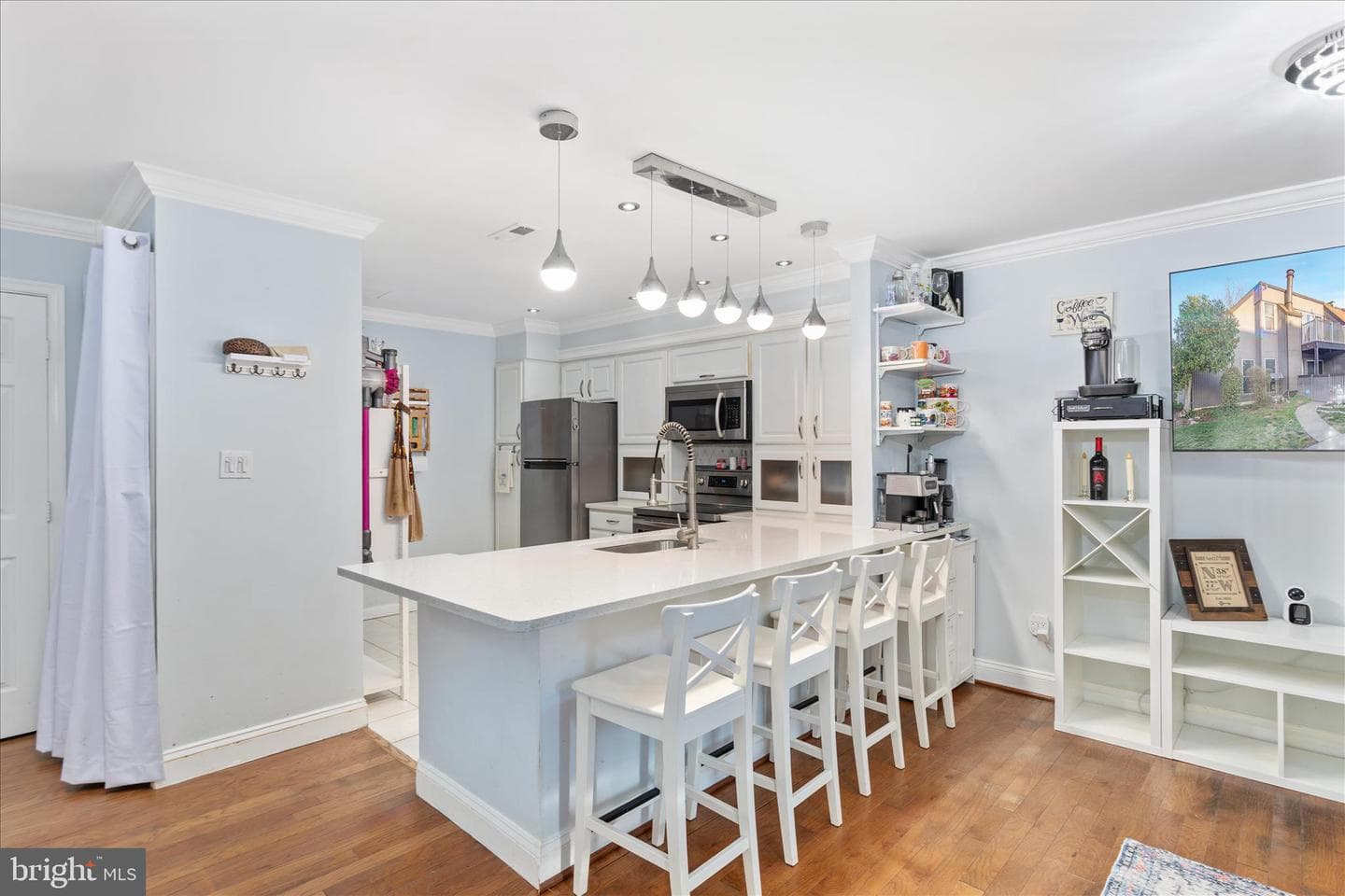 3948 Woodhue Place #18 photo 8