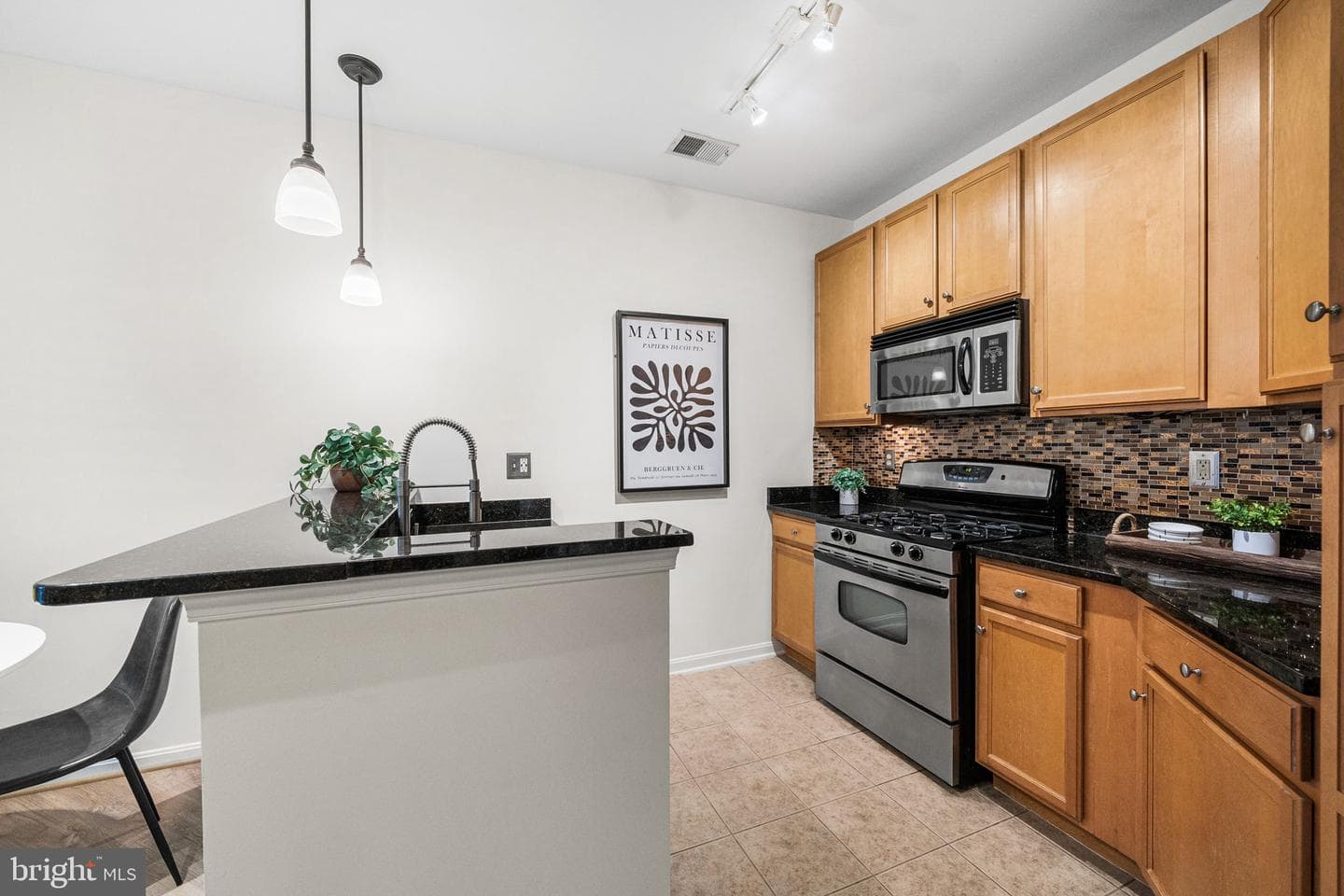 2665 Prosperity Avenue #231 photo 3