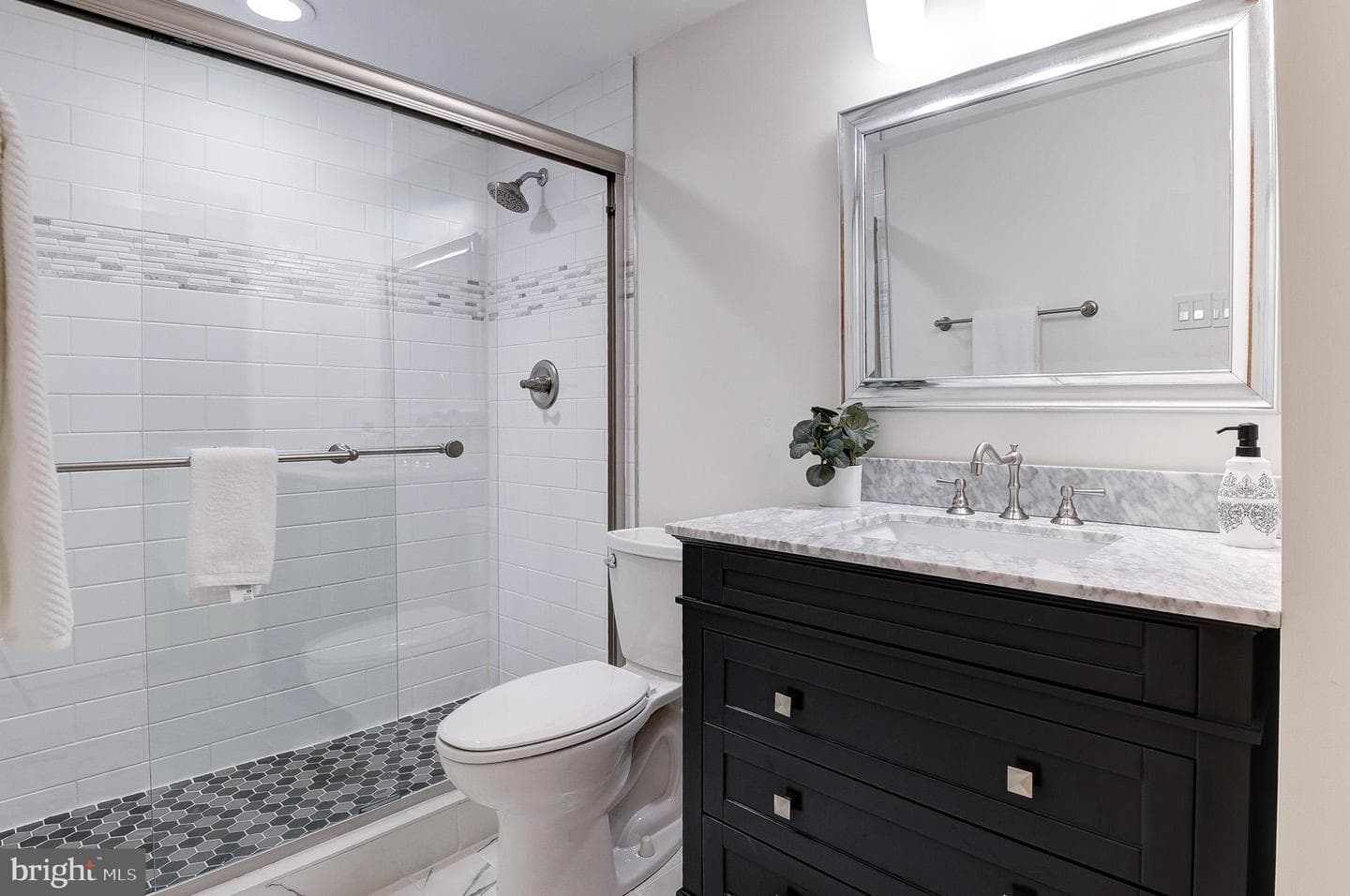 7985 Foxmoor Drive photo 49