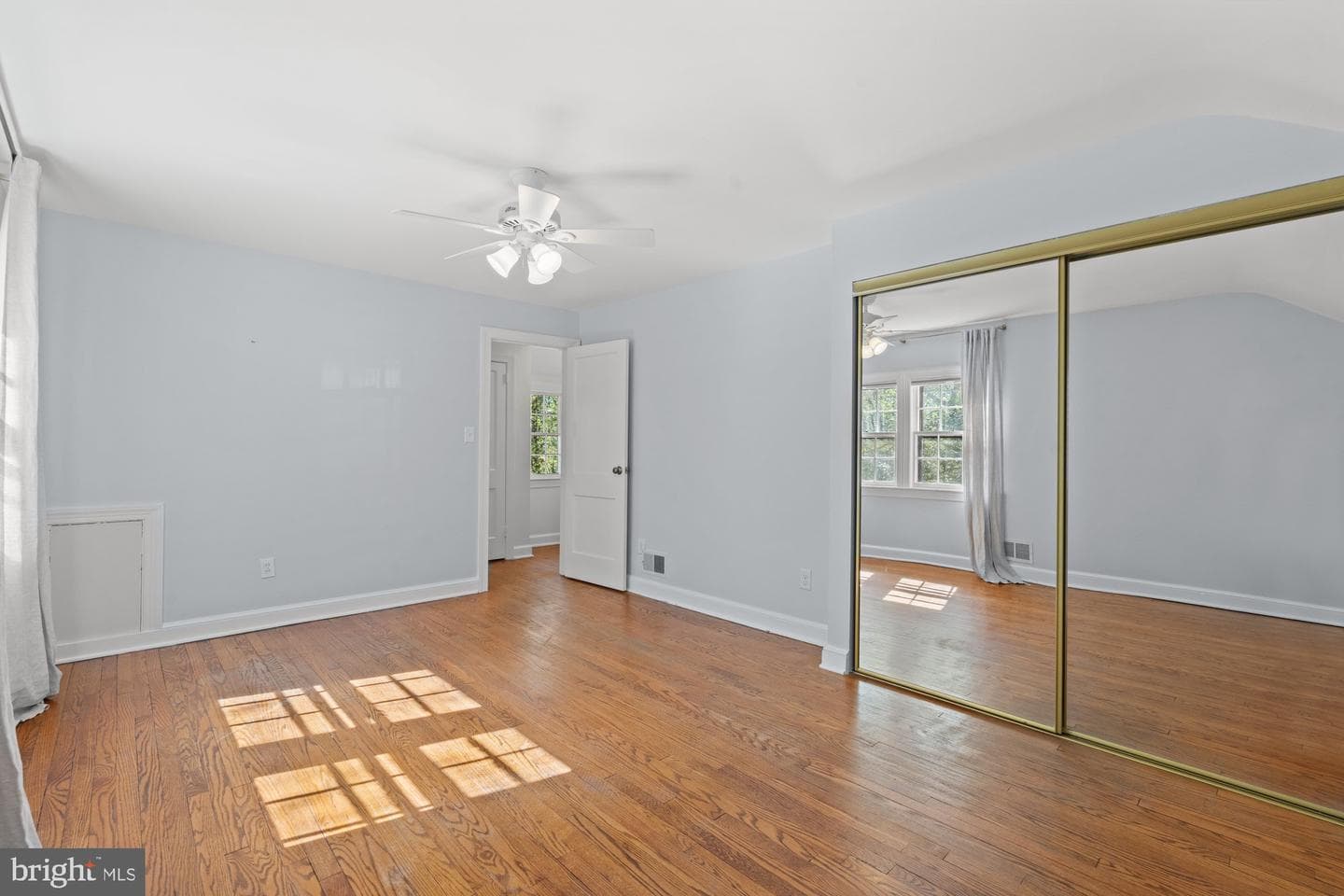 6032 Grove Drive photo 38
