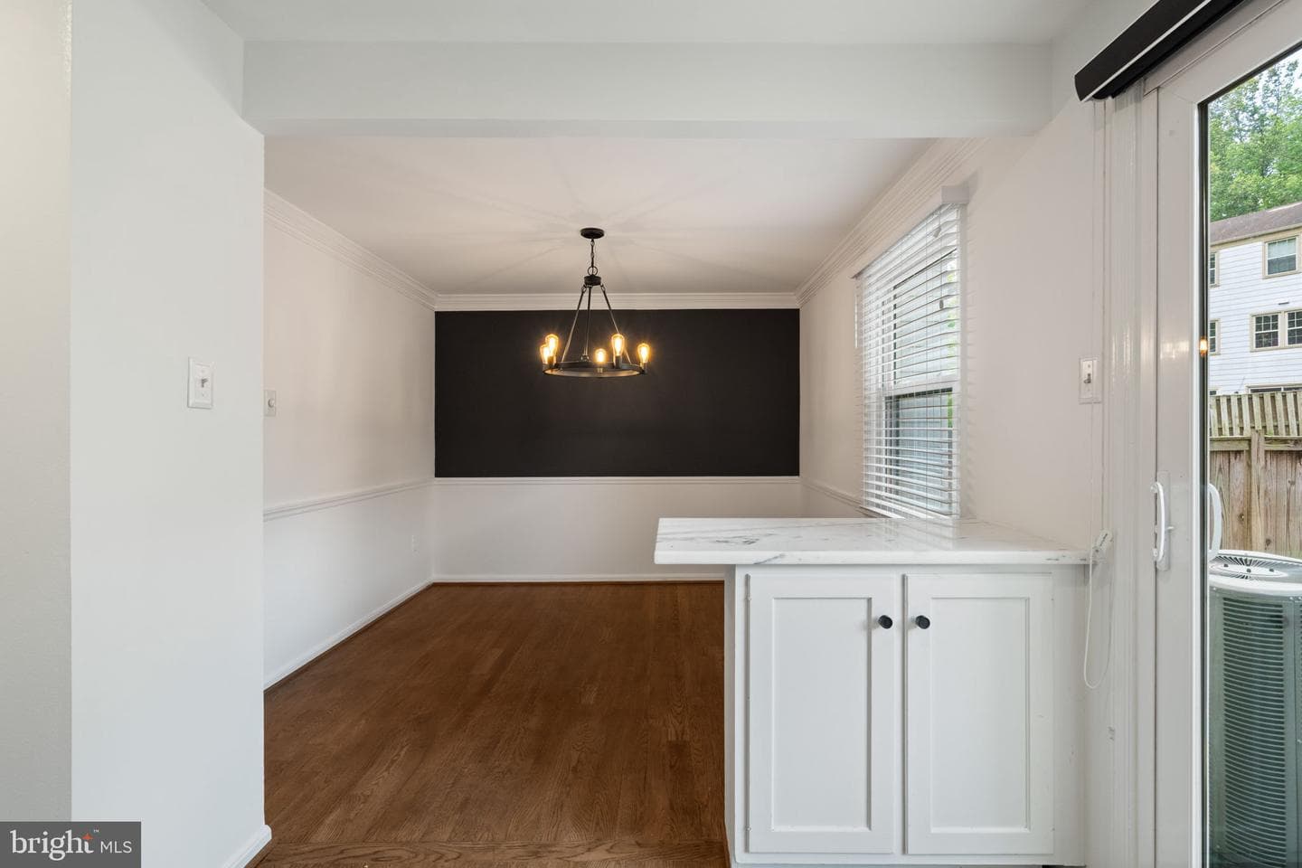 3050 Silent Valley Drive photo 6