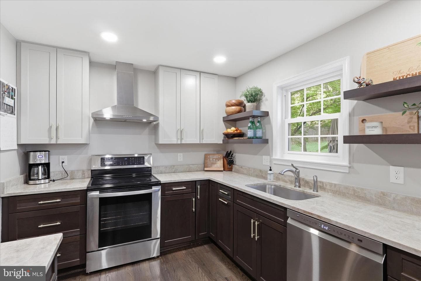 5208 Ruffner Woods Court photo 11