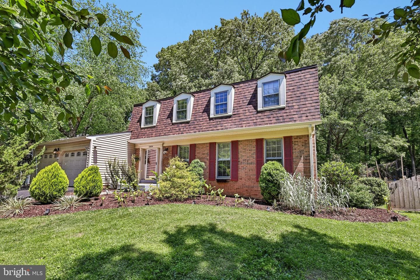 2484 Freetown Drive photo 3