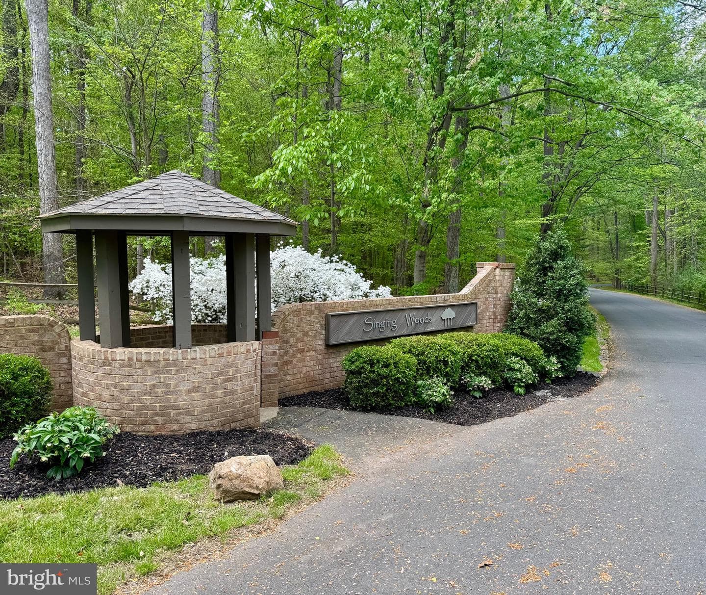 11511 Lilting Lane photo 7