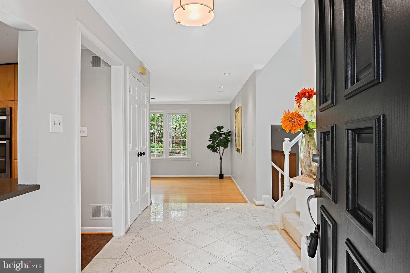1505 Snughill Court photo 3
