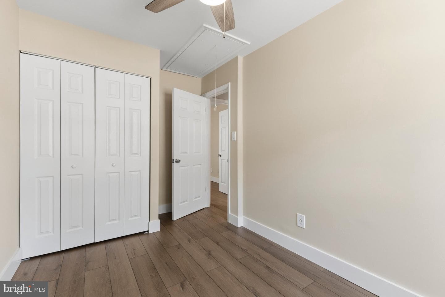 6028 Sweet Dale Court photo 20