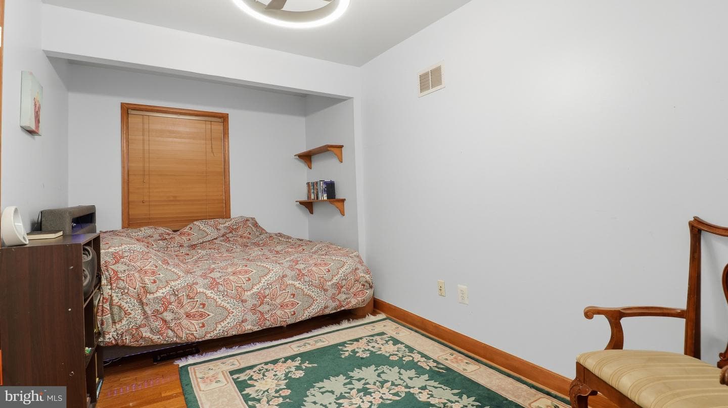 7607 Burnside Court photo 37