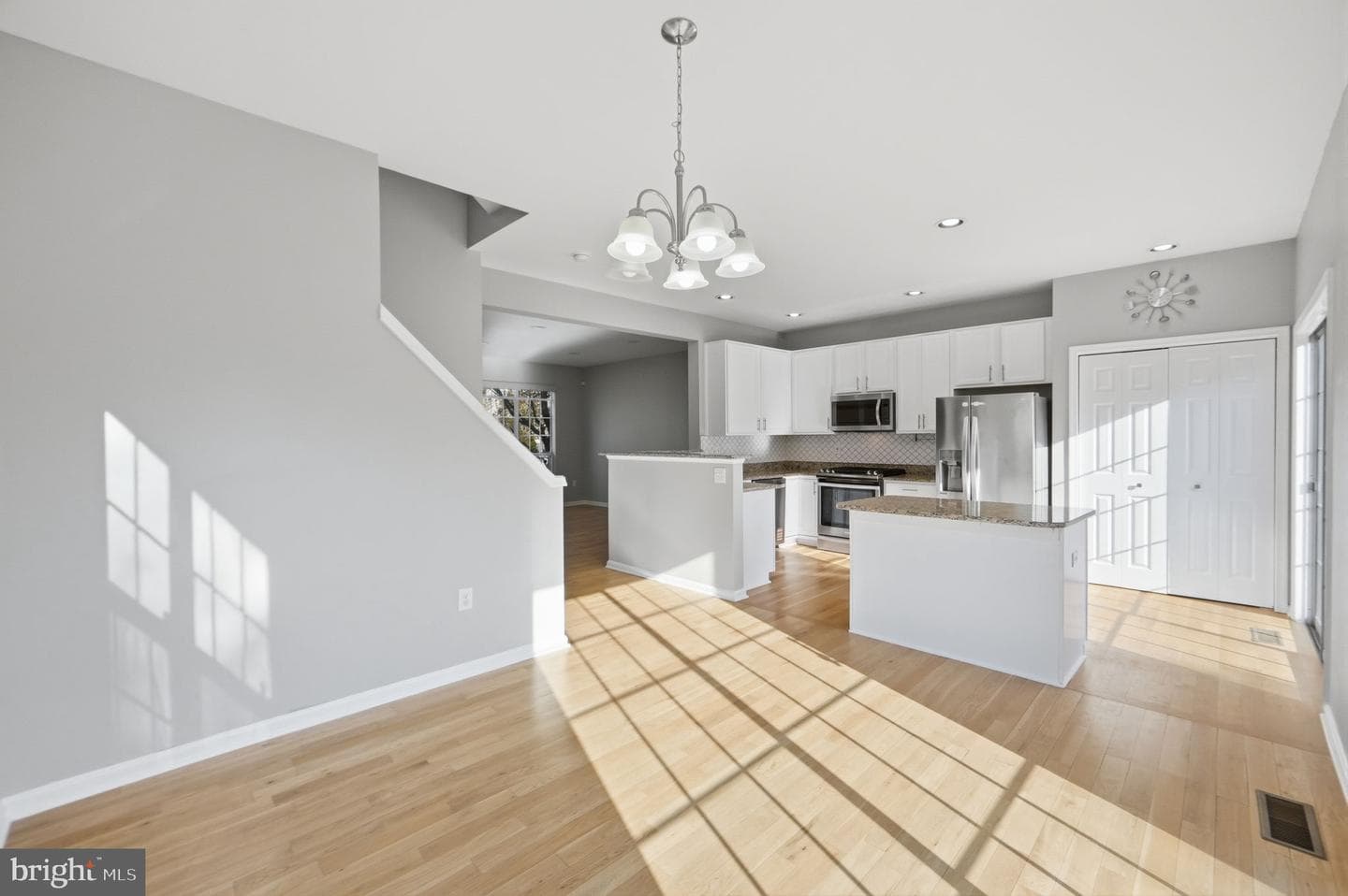 14300 Montverd Court photo 18