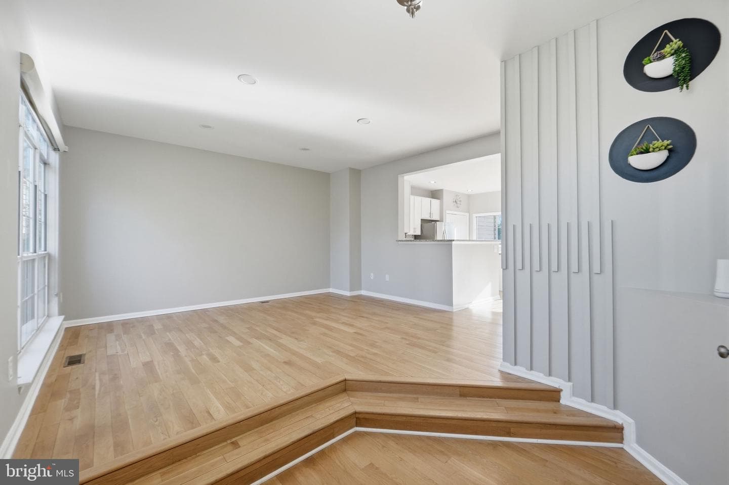 14300 Montverd Court photo 6