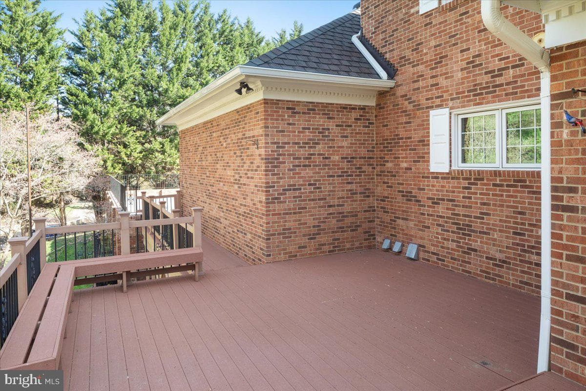 532 Walker Rd photo 72